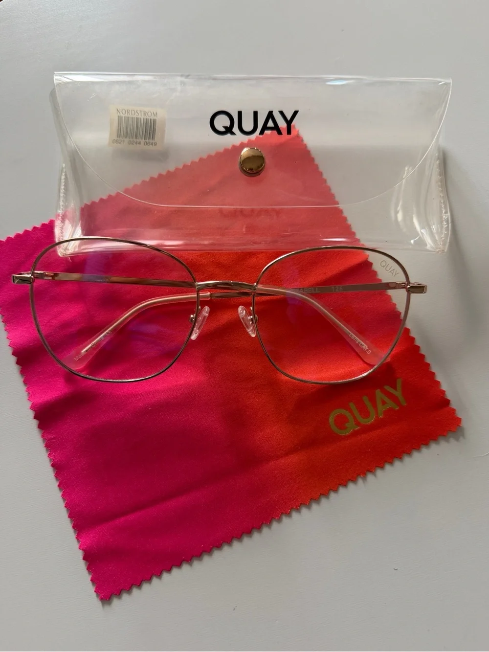 Quay Australia Gold Round Metal Women's Glasses